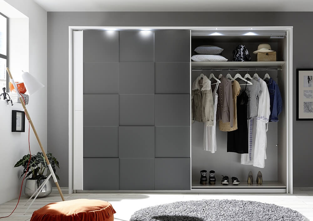 /Черный встроенный шкаф-купе №212 с декоративными элементами